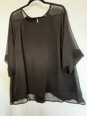 Cameo Appearances 1X Black Chiffon Lined 3/4 Sheer Sleeve Pleated Back Neck Chic